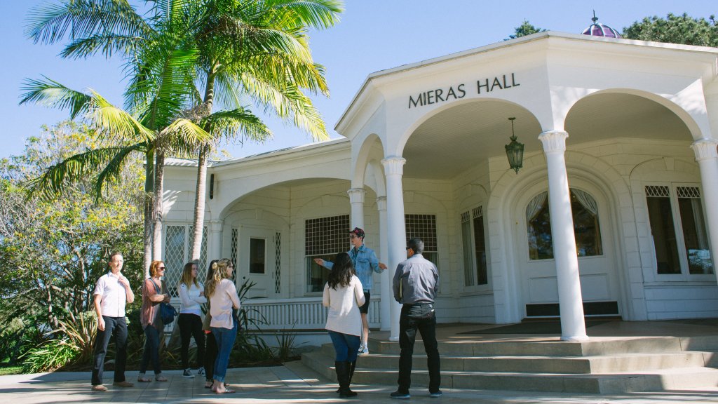 Campus tour in front of Mieras Hall
