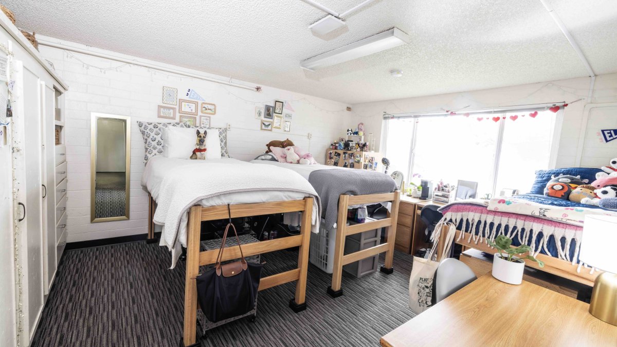PLNU student's bedroom in Finch Hall.