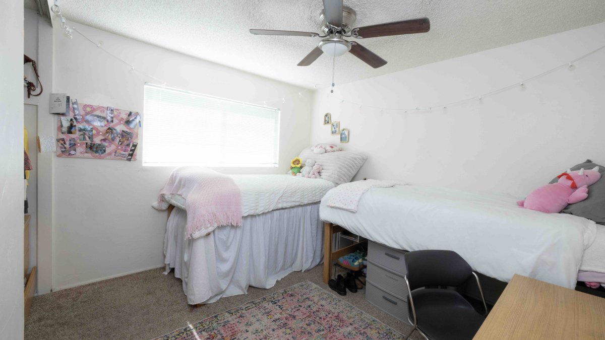PLNU student's bedroom in Colony Apartments.