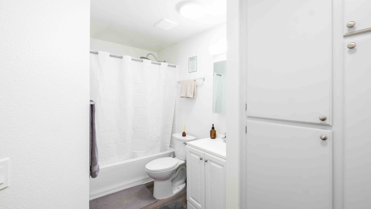 PLNU student's bathroom space in Flex Apartments.