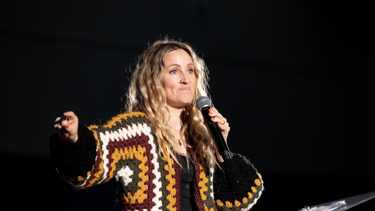 Mandy Arioto PLNU Homecoming Chapel Speaker