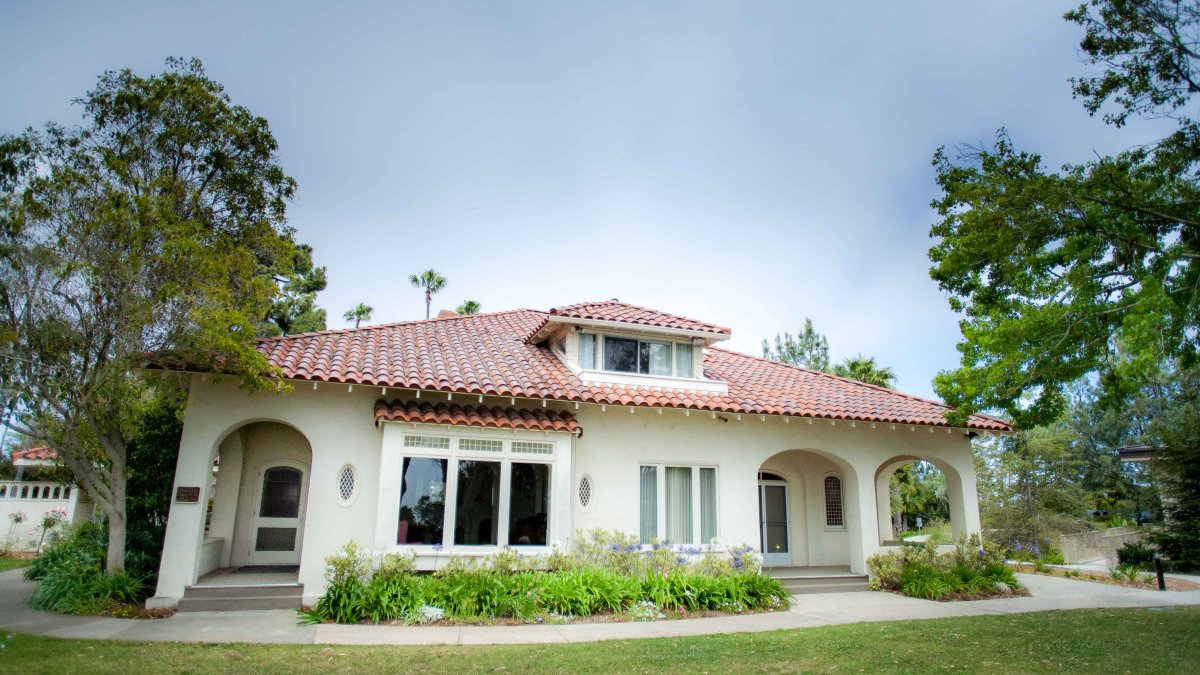 Alumni House
