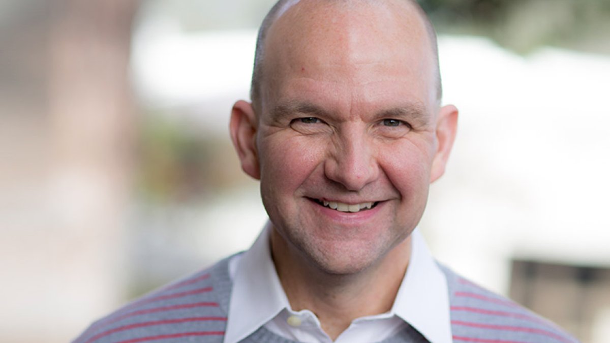Brad Kelle headshot