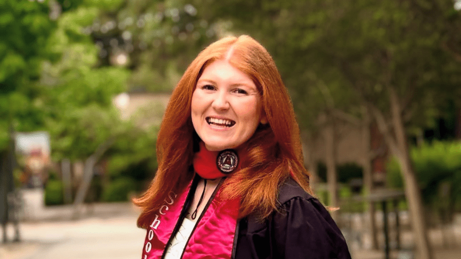 Portrait headshot of Hannah Gibson.