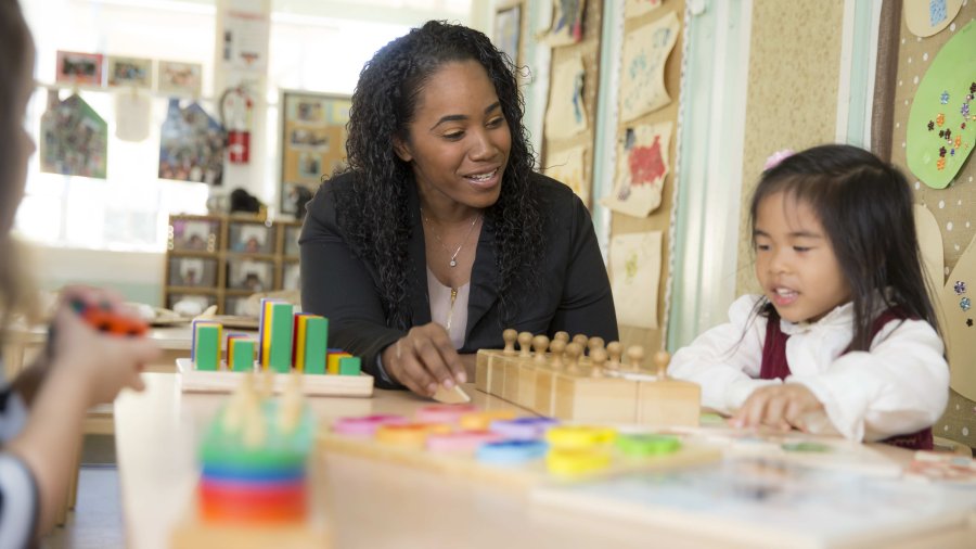 Child Development Jobs: 10 Careers You Can Pursue With a Child 