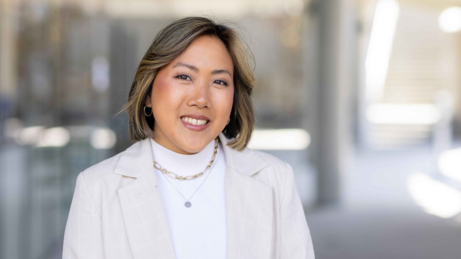 Headshot of Irena Chiang