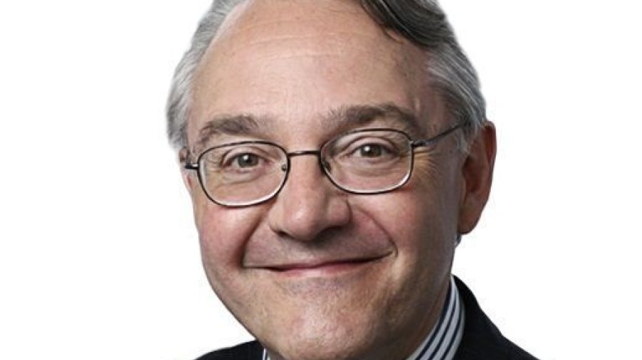E.J. Dionne headshot