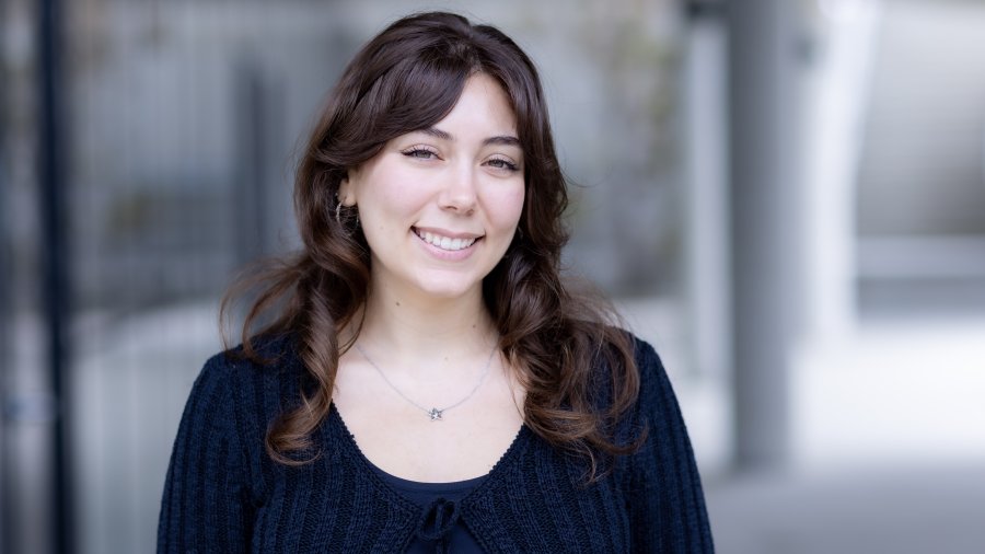 Catherine Estrada Headshot