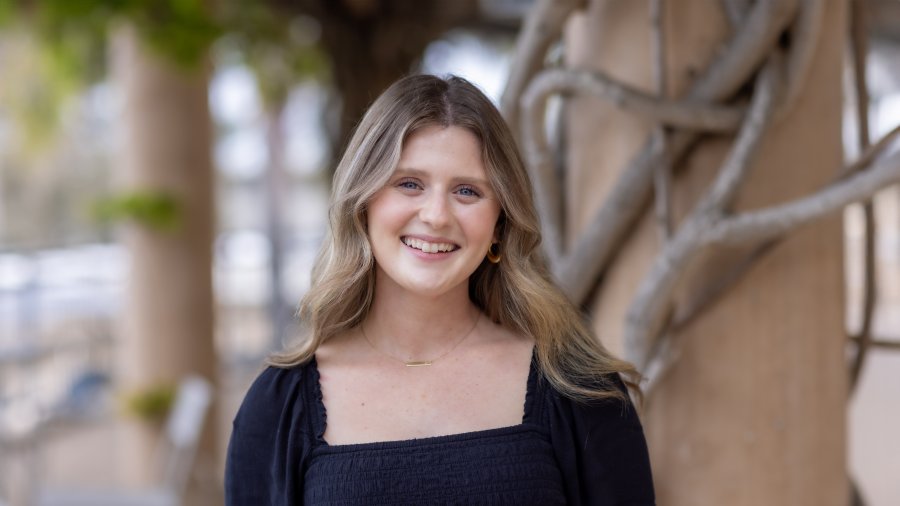 Headshot of Hadley Halbert