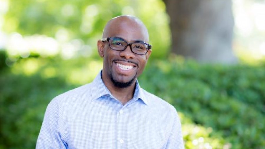 Headshot of Bernard Johnson