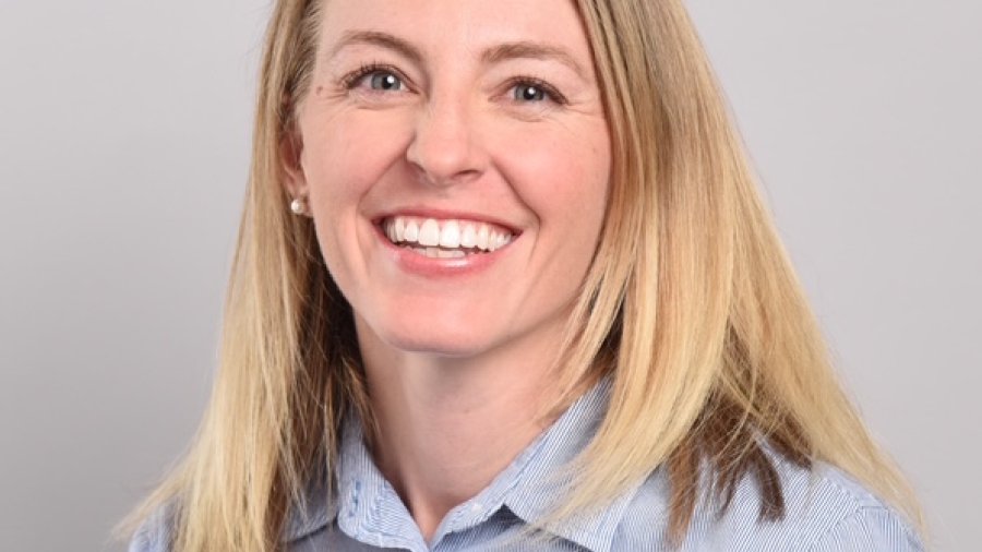 Lauren Oberbauer Headshot 