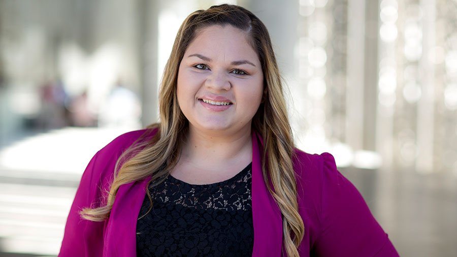 Natalie Lopez Headshot