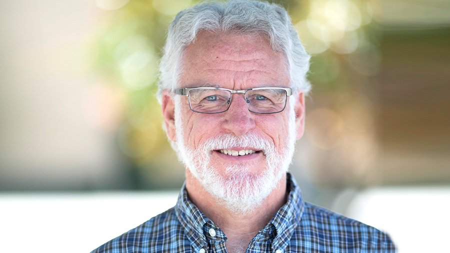 Headshot of Karl Martin