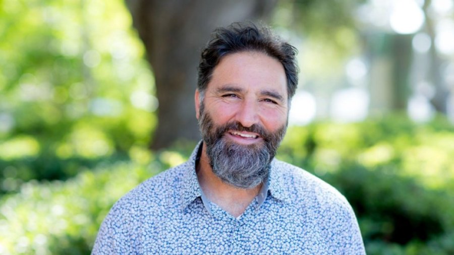 Milton Karahadian Headshot