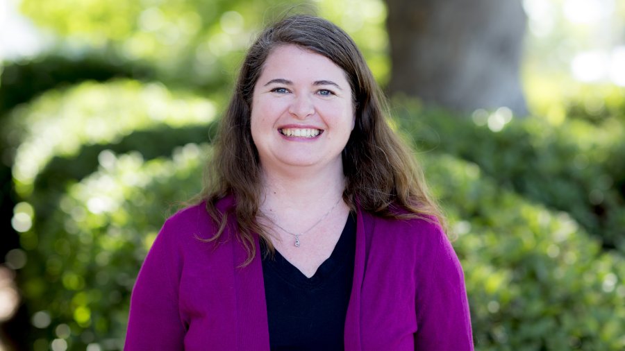 Portrait shot of Elizabeth Schmelzenbach.