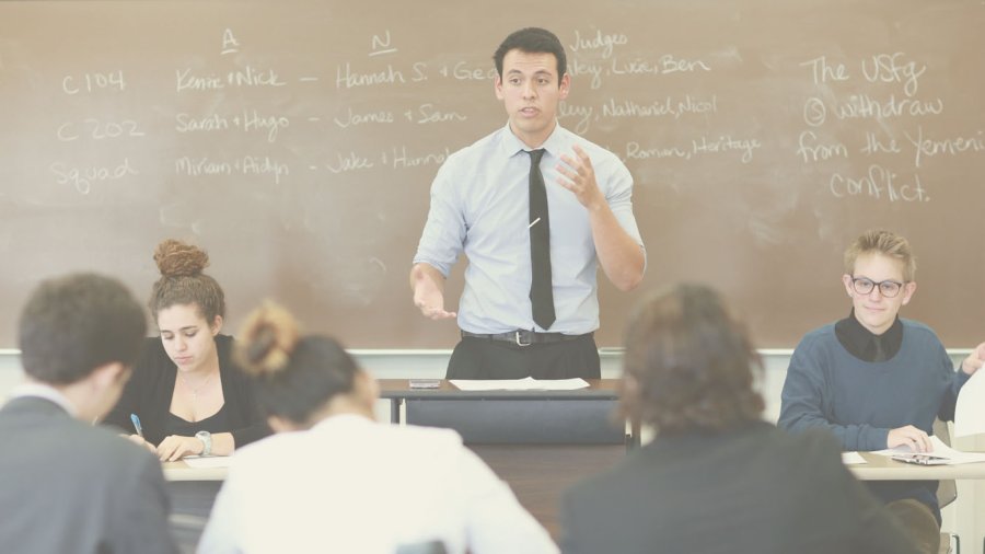 Student Teaching in Class