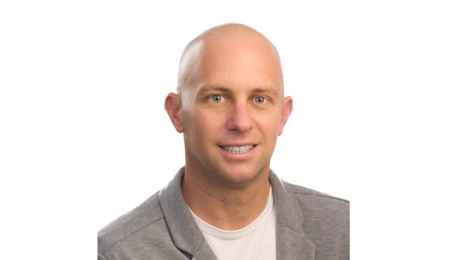 Jon Engle headshot