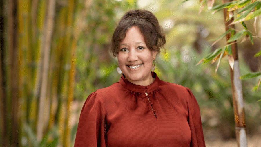 Portrait shot of Varinia Peridon.