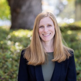 Headshot of Liz Holbrook