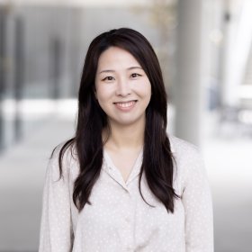 Helen Hong Headshot