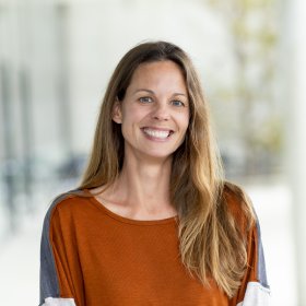 Portrait shot of Jennifer Niethammer.