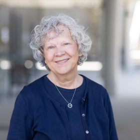 2023 Headshot of Bettina Tate Pedersen