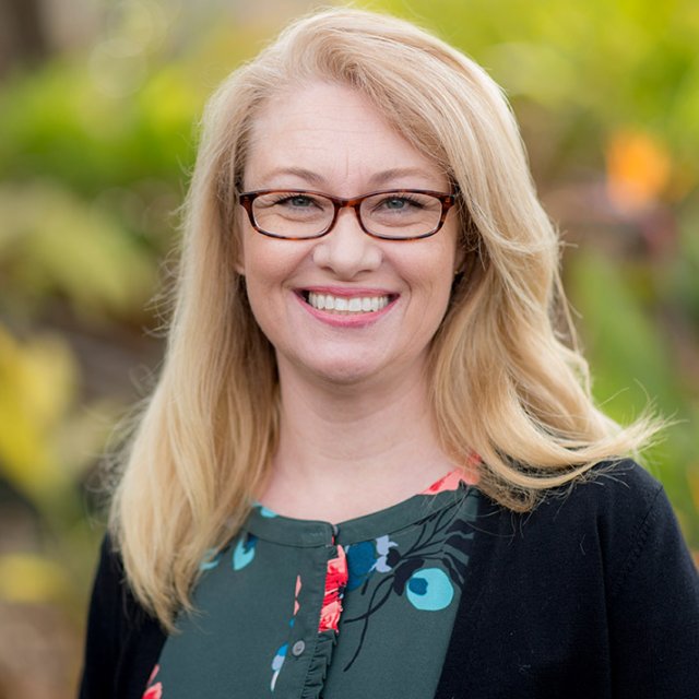 Headshot of Linda Beail