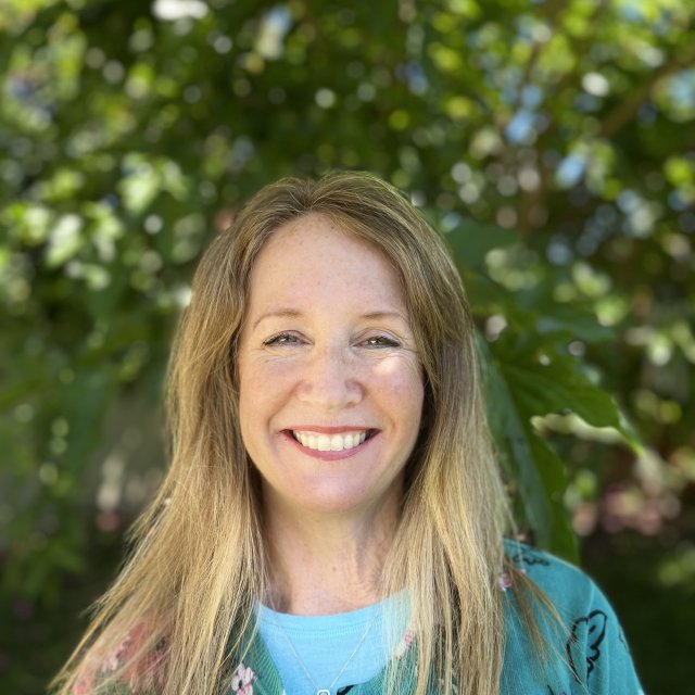 Headshot of Carolyn Guerra