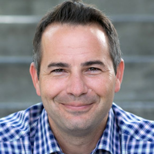 Headshot of Jim Daichendt