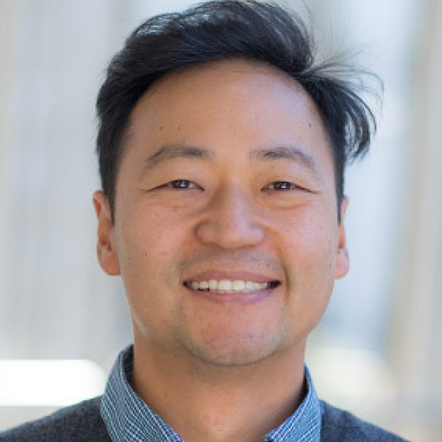 Headshot of Walter Cho