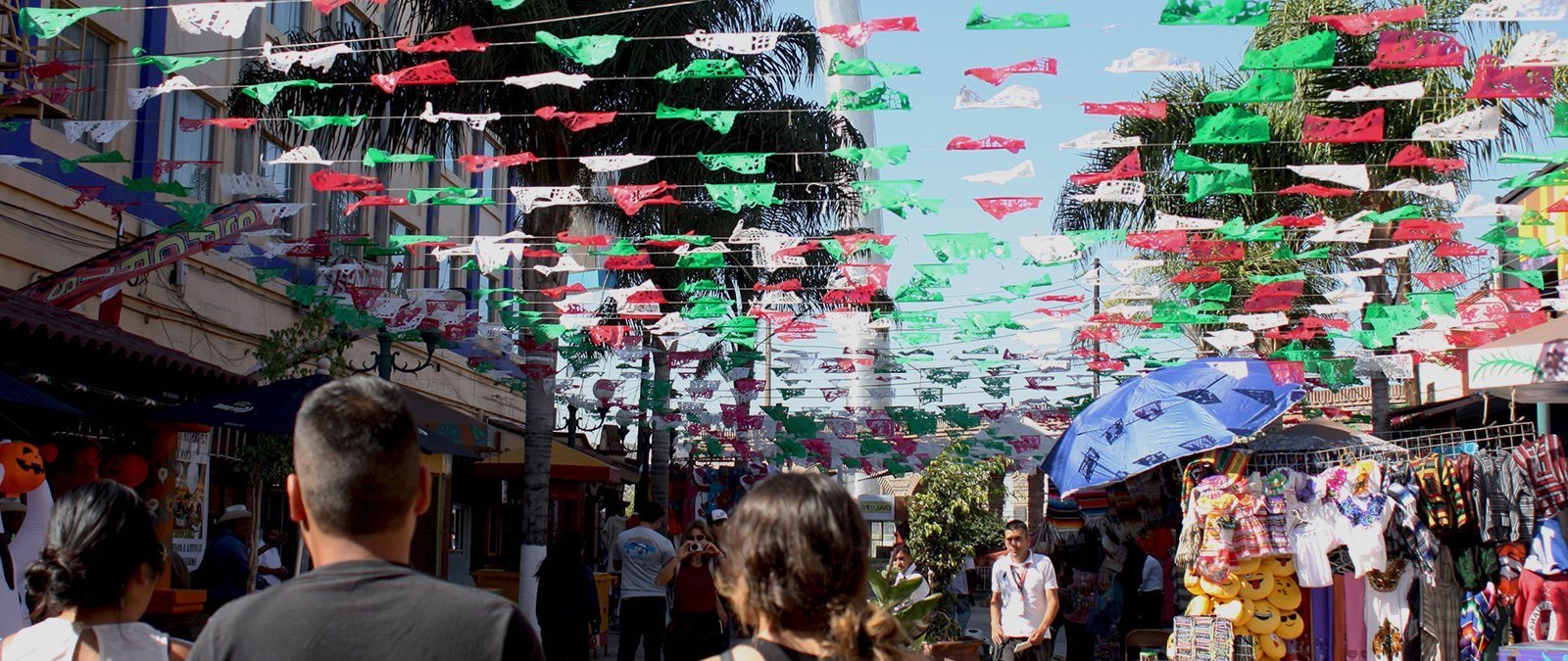 Students exploring an outdoor market in Mexico