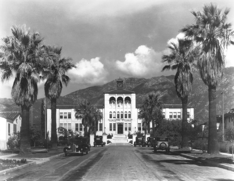 Black and white photo of old Pasadena College campus.
