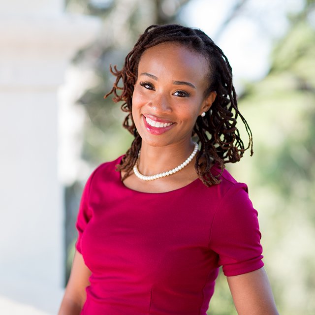 A headshot of PLNU MBA student Jasmine Sadler