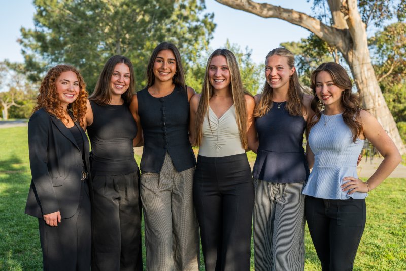 Female Women in Business PLNU students pose for club picture.