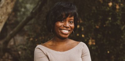 Yvette Henry Headshot