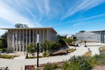 Rohr Hall and Rohr Science